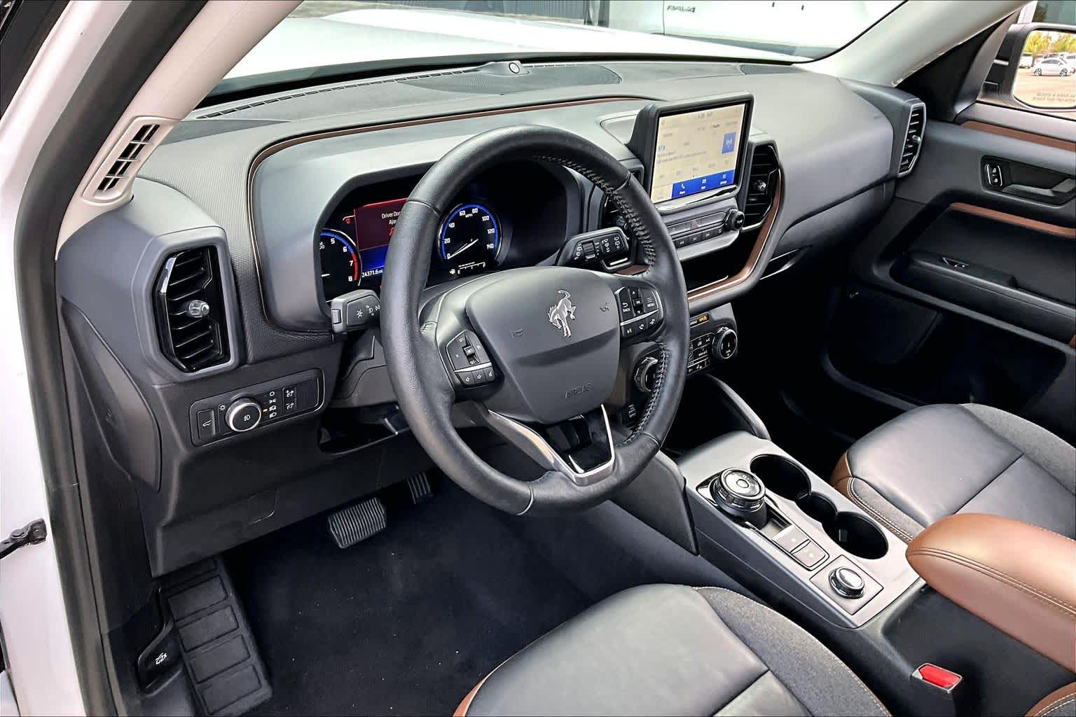 2022 Ford Bronco Sport Outer Banks Oxford White at Tomball Ford