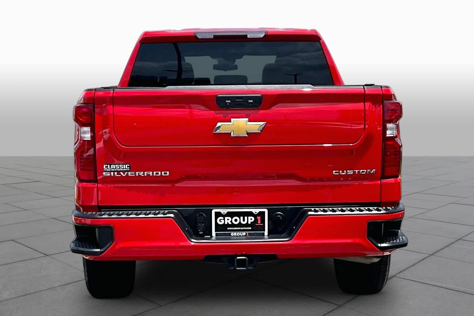2022 Chevrolet Silverado 1500 Custom - 4