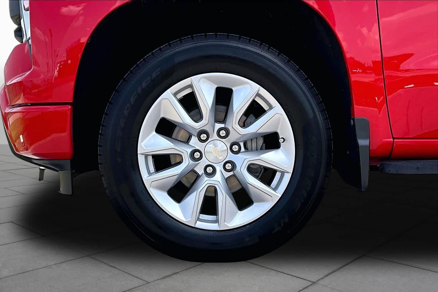 2022 Chevrolet Silverado 1500 Custom - 10
