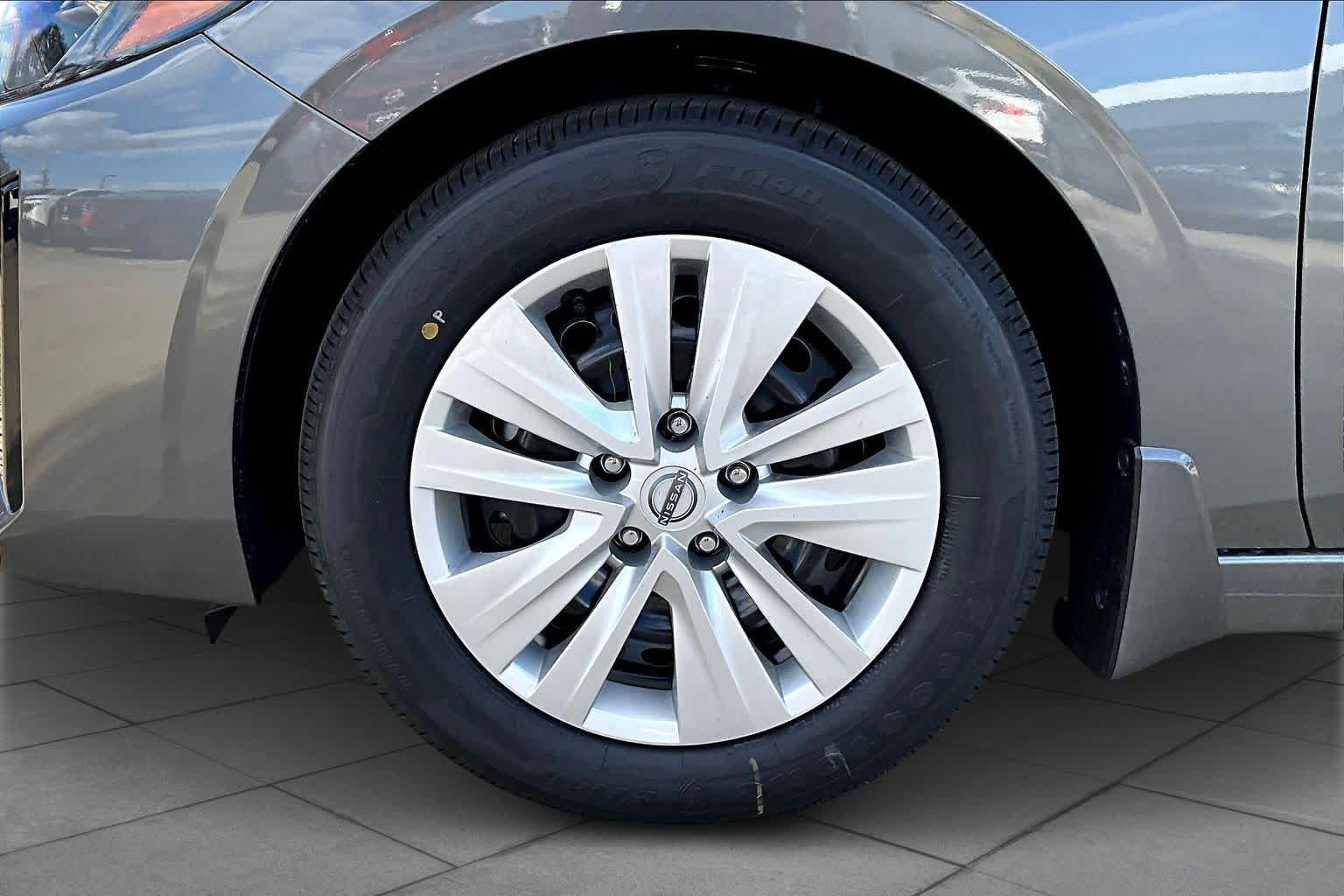 2025 Nissan Sentra S Gun Metallic at Tomball Chrysler Dodge Jeep Ram