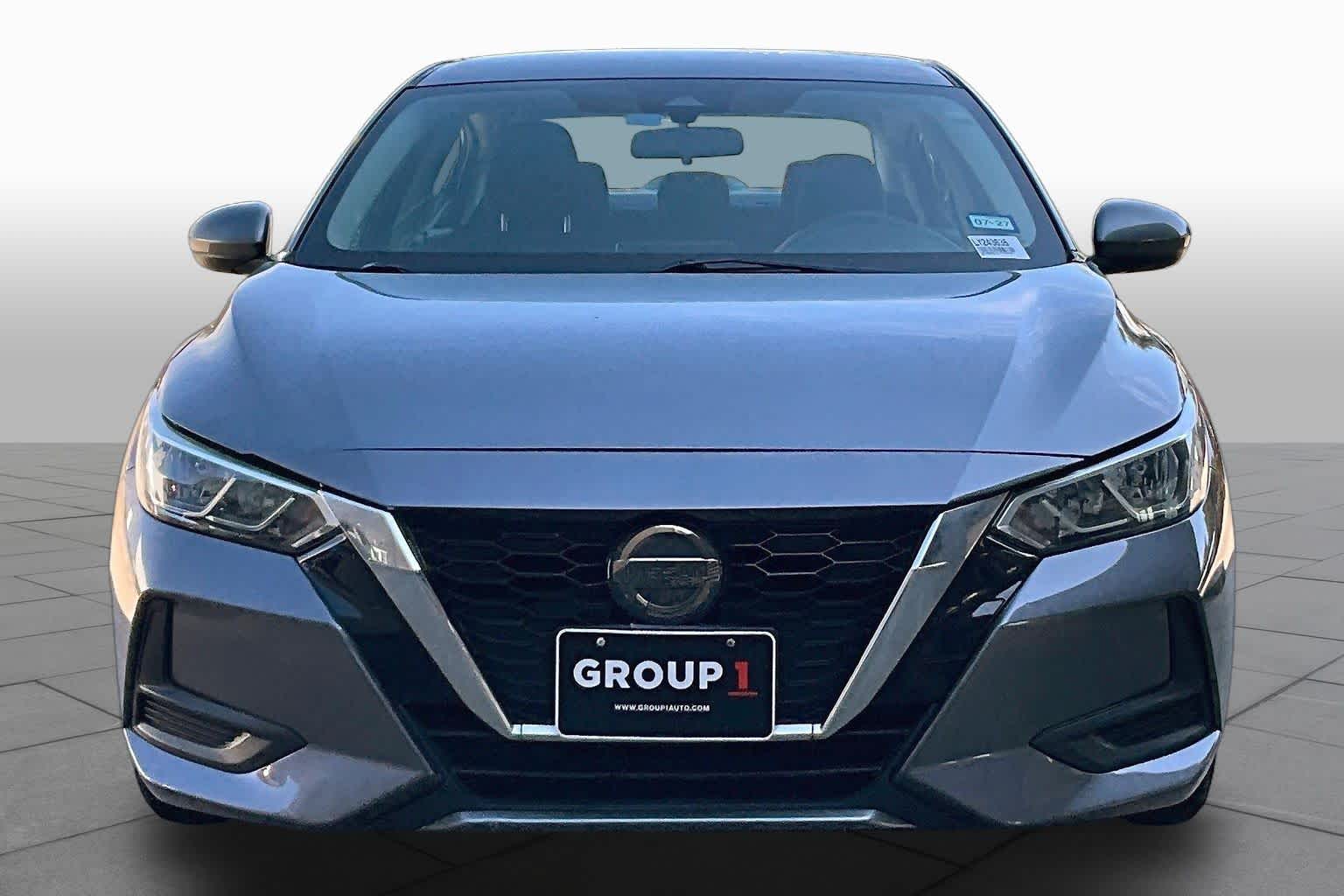 2020 Nissan Sentra photo 4 of 35