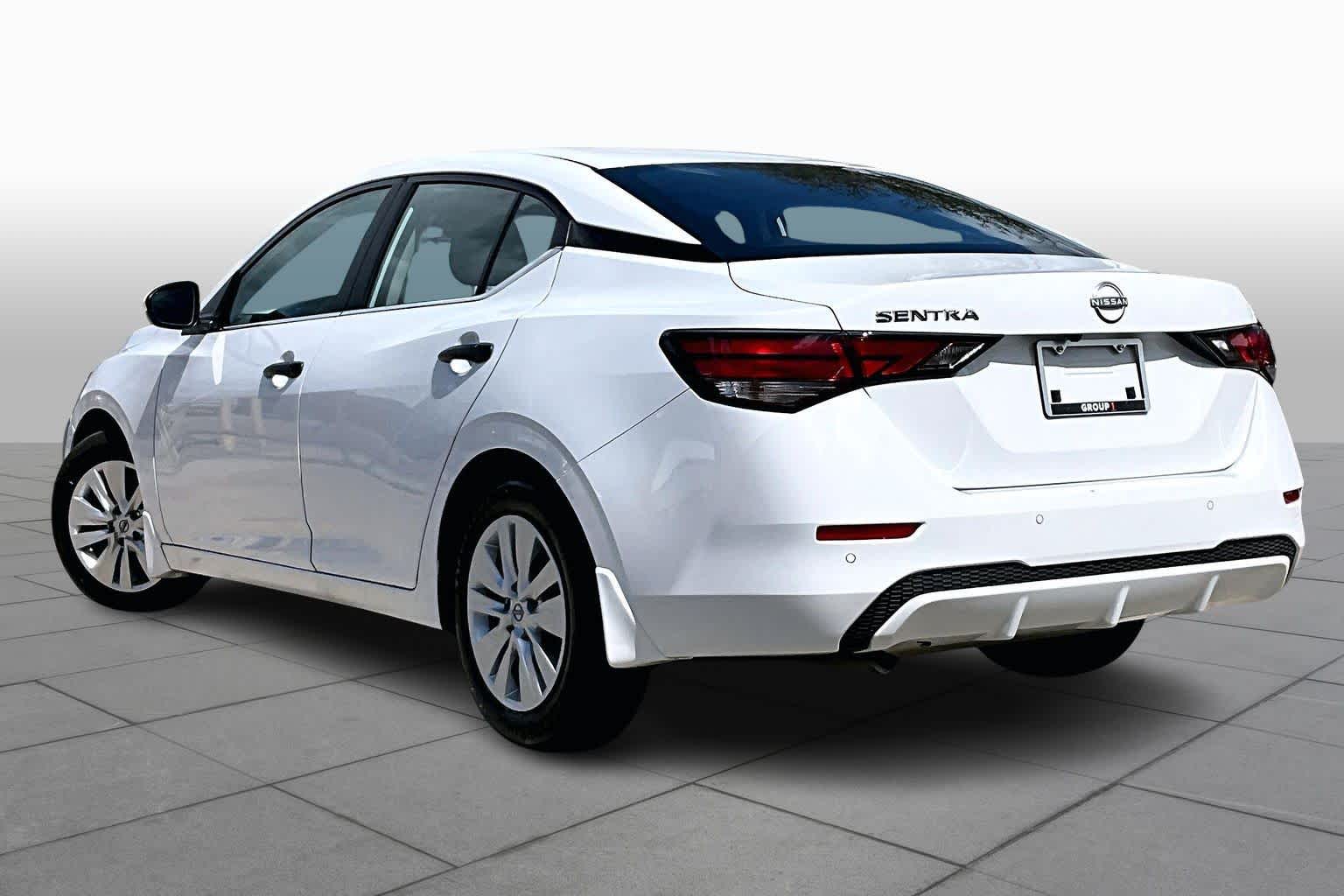 2025 Nissan Sentra S - 10