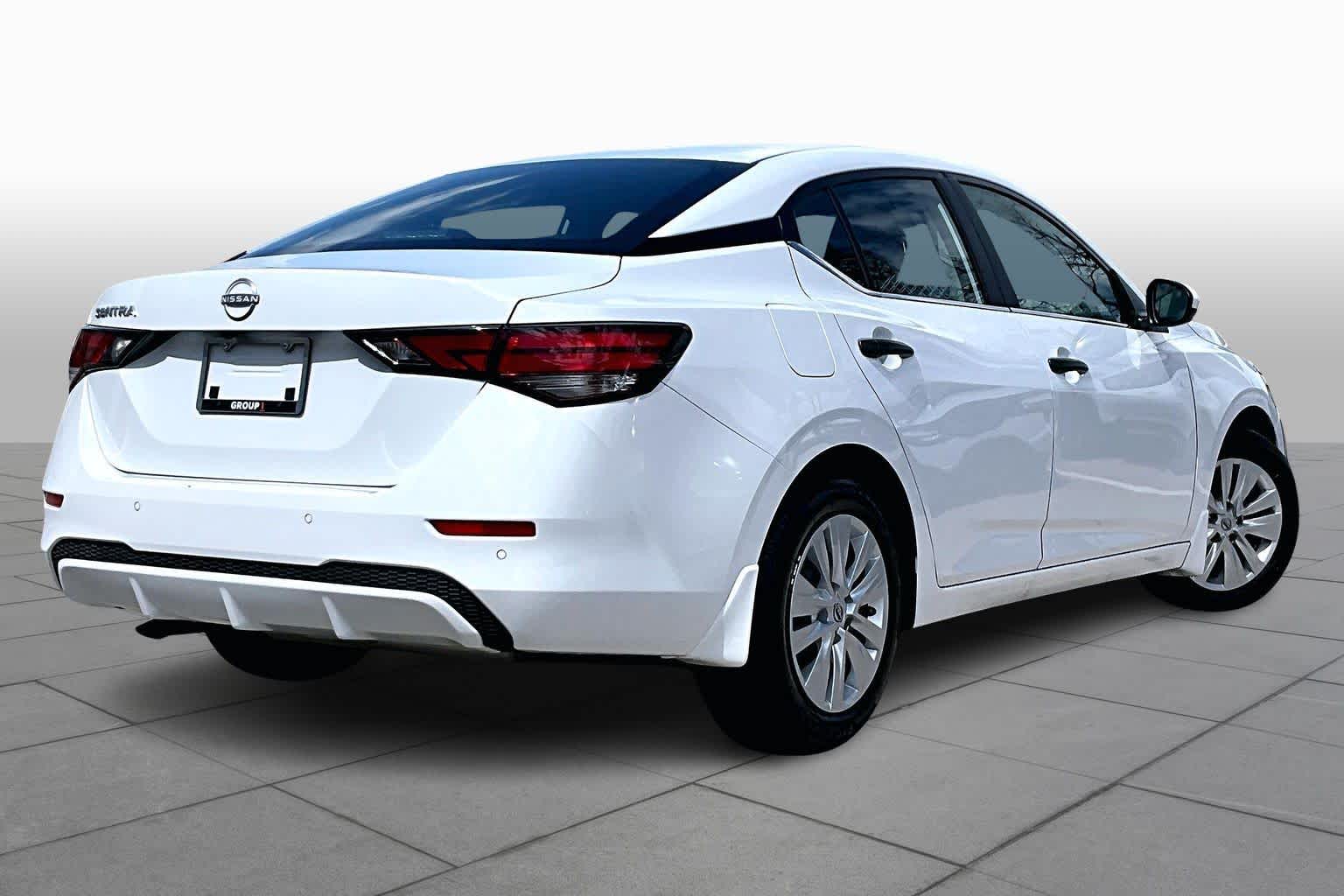 2025 Nissan Sentra S - 11