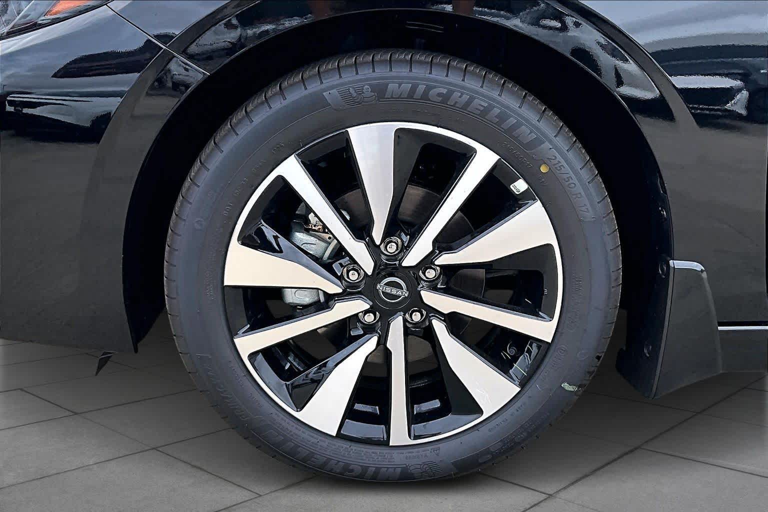 2025 Nissan Sentra SV Super Black at Sterling McCall Nissan