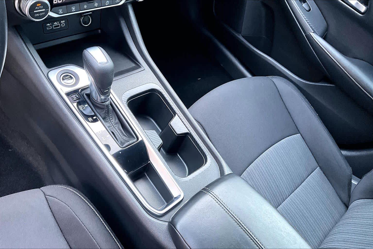 2021 Nissan Sentra SV Electric Blue Metallic at HGreg Houston