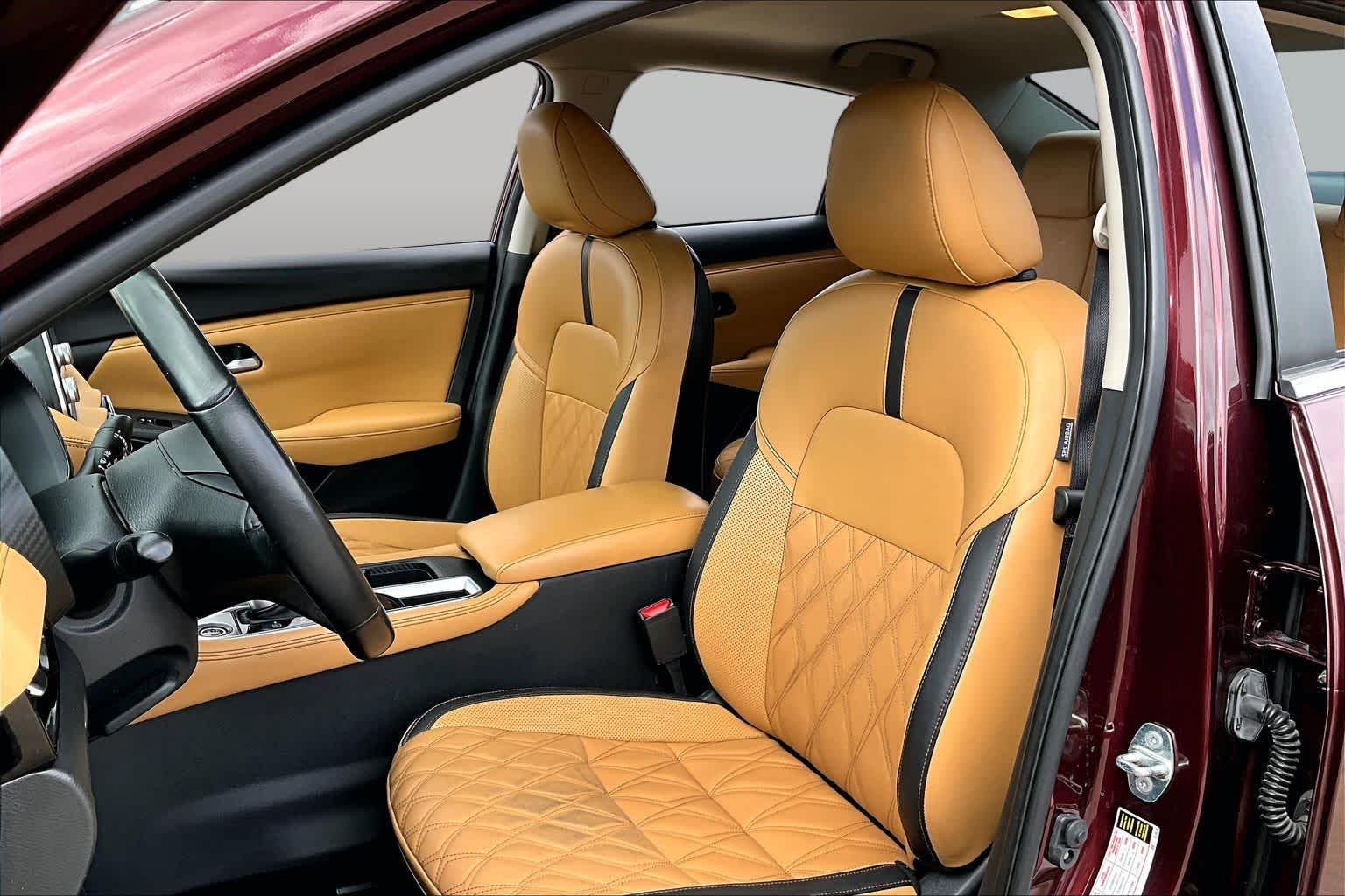 2024 Nissan Sentra photo 8 of 35