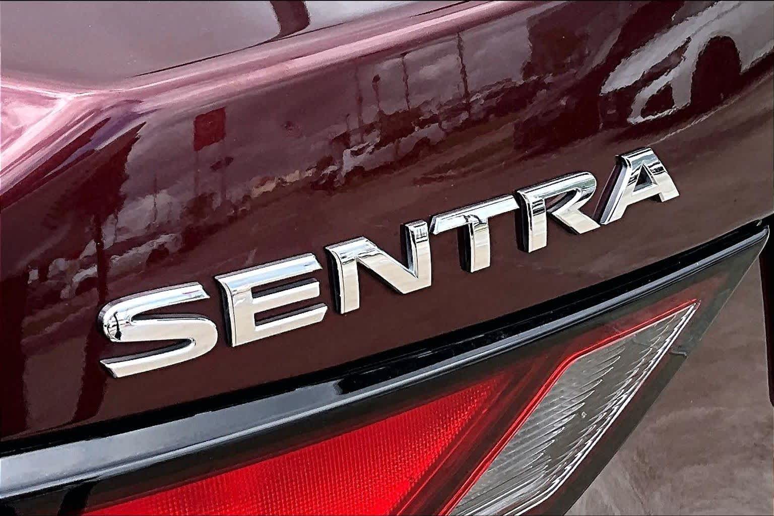 2024 Nissan Sentra photo 31 of 35