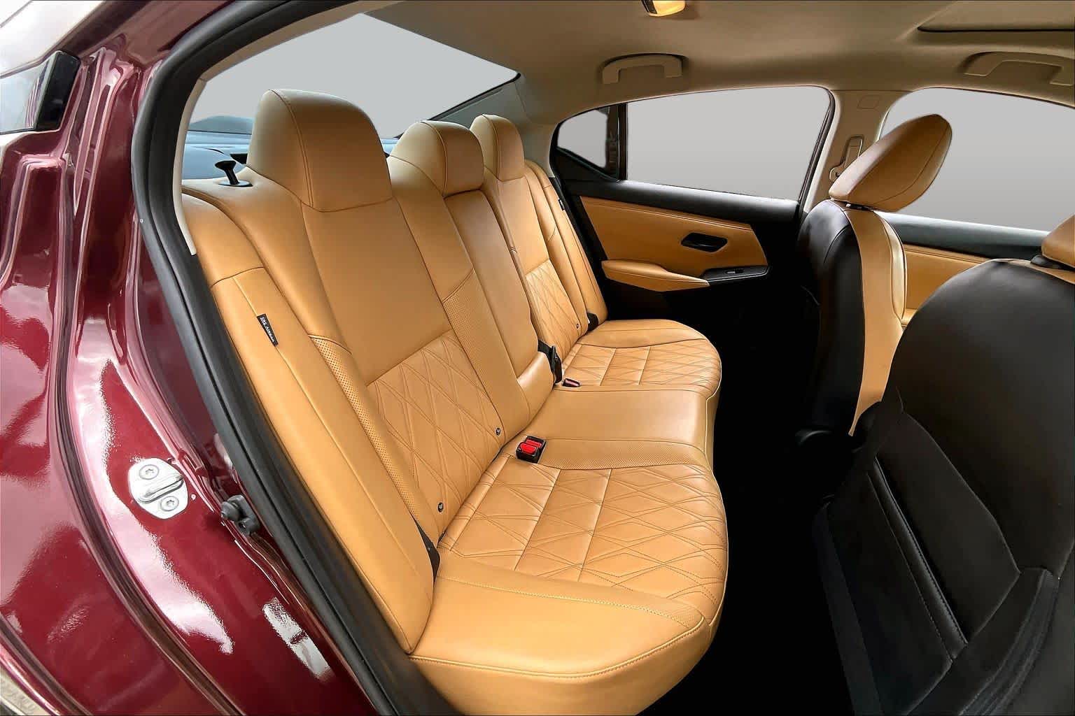 2024 Nissan Sentra photo 21 of 35