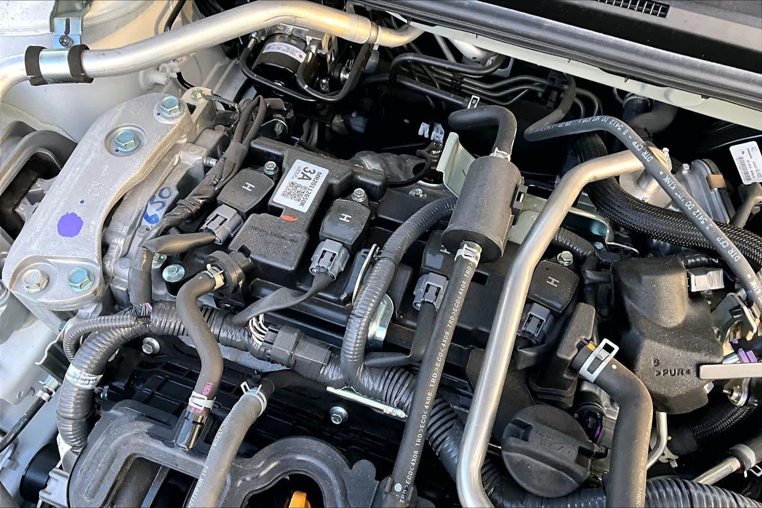 2025 Nissan Sentra SV Aspen White Tricoat at Sterling McCall Nissan