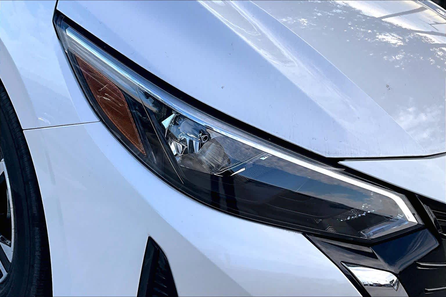 2025 Nissan Sentra SV Aspen White Tricoat at Sterling McCall Nissan