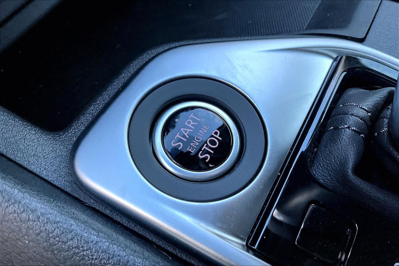 2025 Nissan Sentra SV Aspen White Tricoat at Sterling McCall Nissan