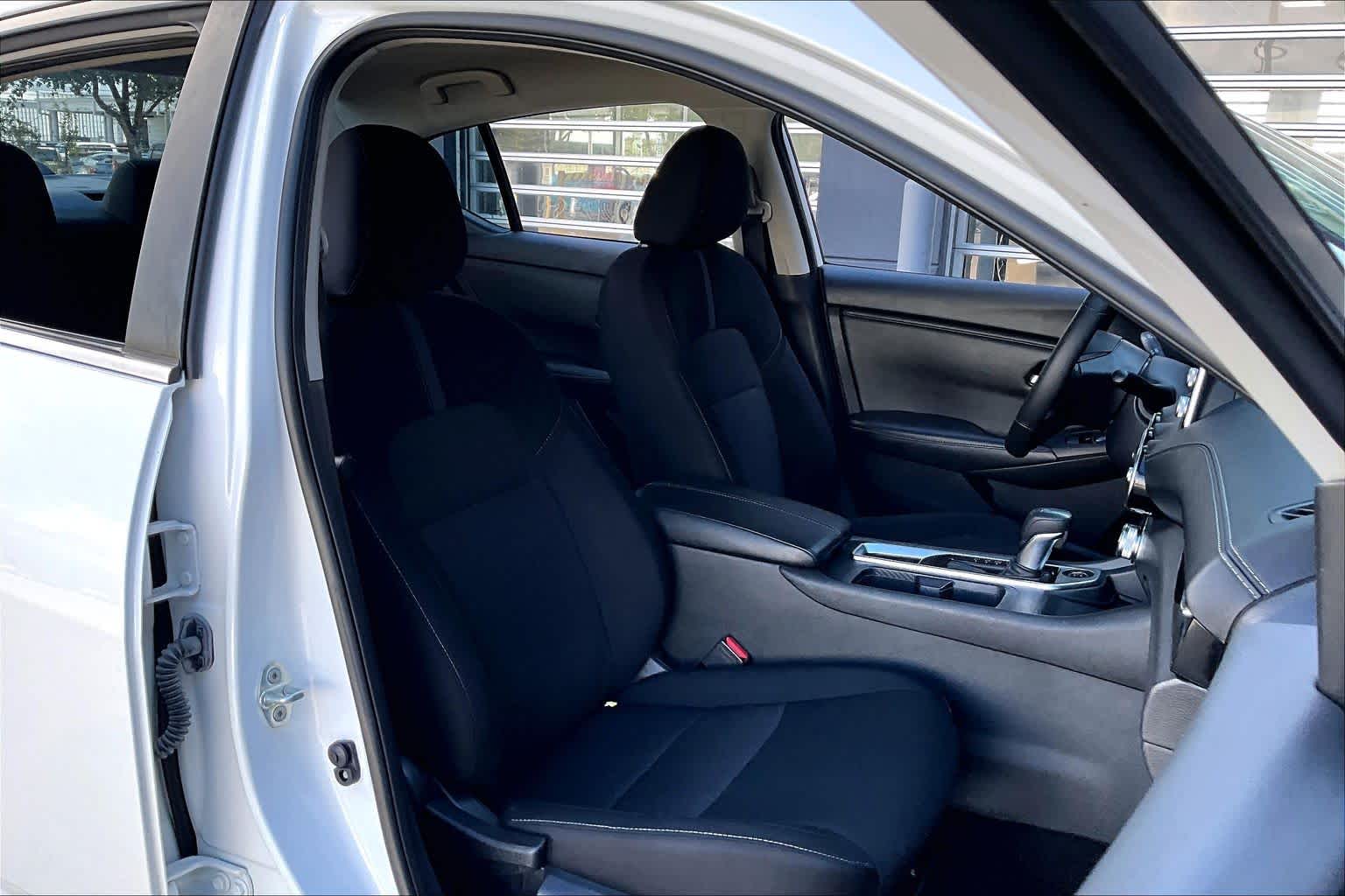 2024 Nissan Sentra SV Aspen White Tricoat at AutoNation Chrysler Jeep Dodge Ram Spring