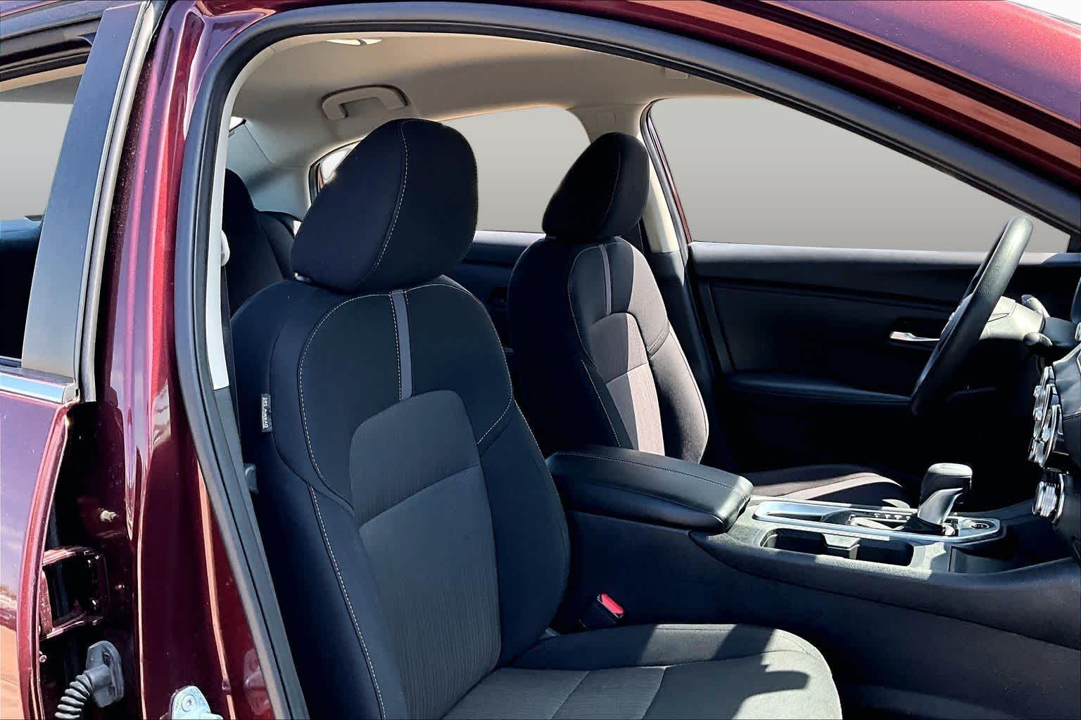 2024 Nissan Sentra SV - 8