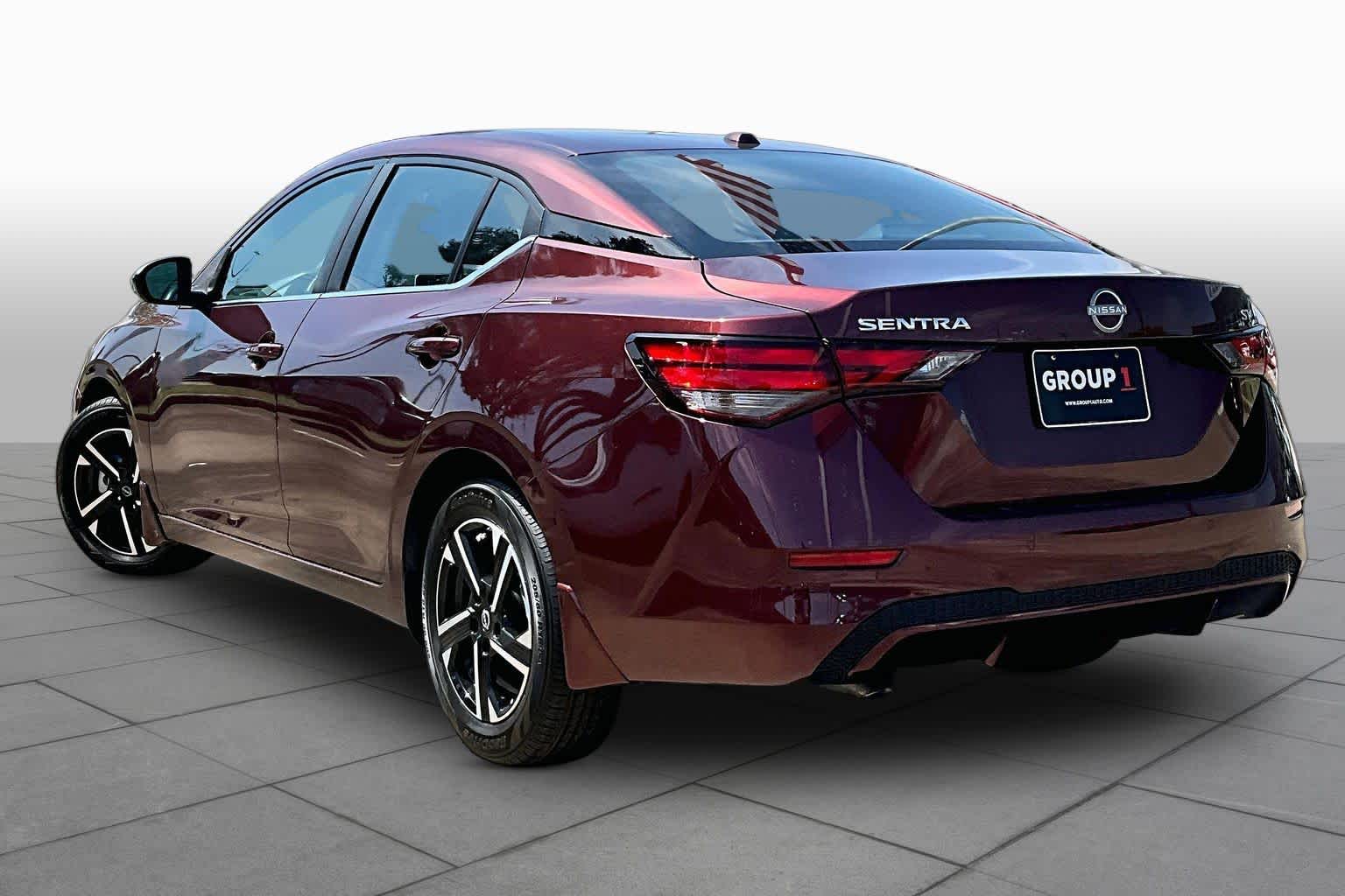 2024 Nissan Sentra SV - 11