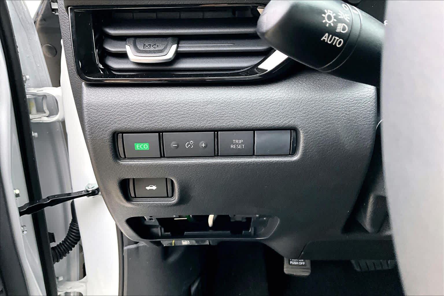 2025 Nissan Sentra SV Fresh Powder at Sterling McCall Nissan