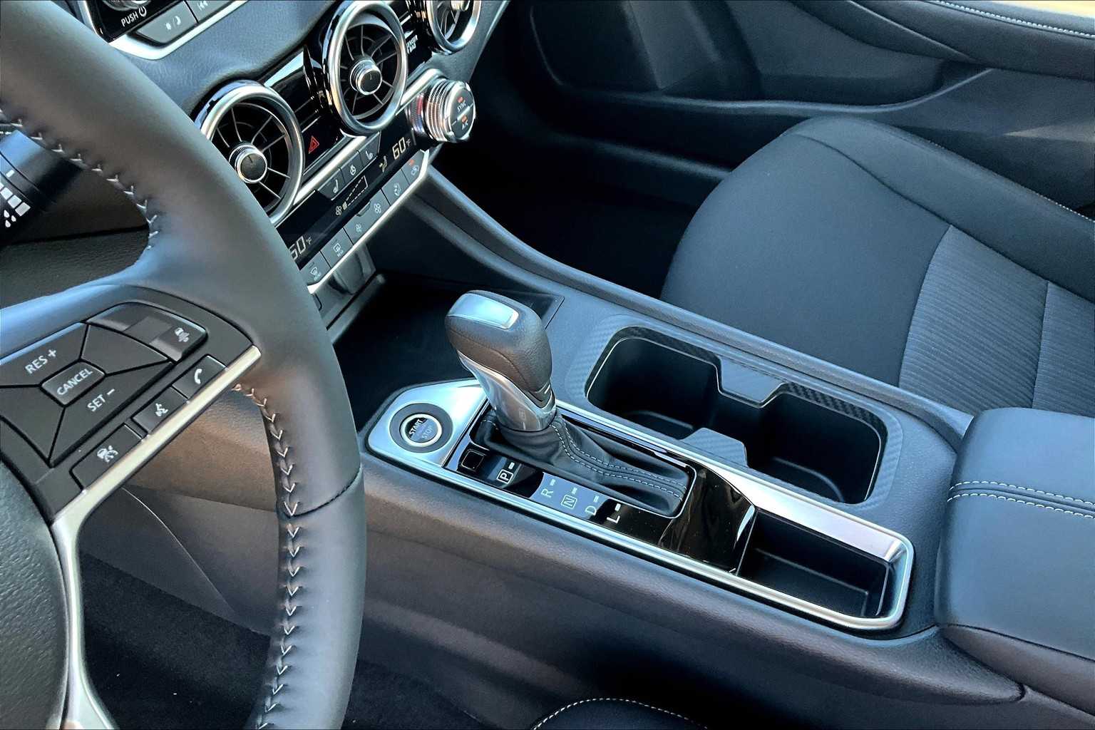 2025 Nissan Sentra SV - 10