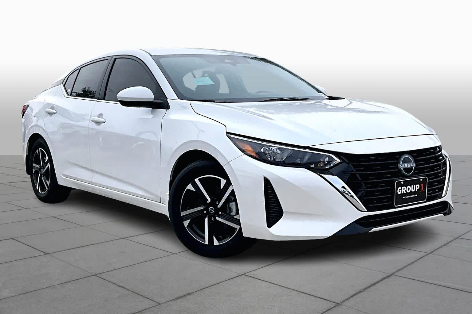 2025 Nissan Sentra SV Aspen White Tricoat at Sterling McCall Nissan