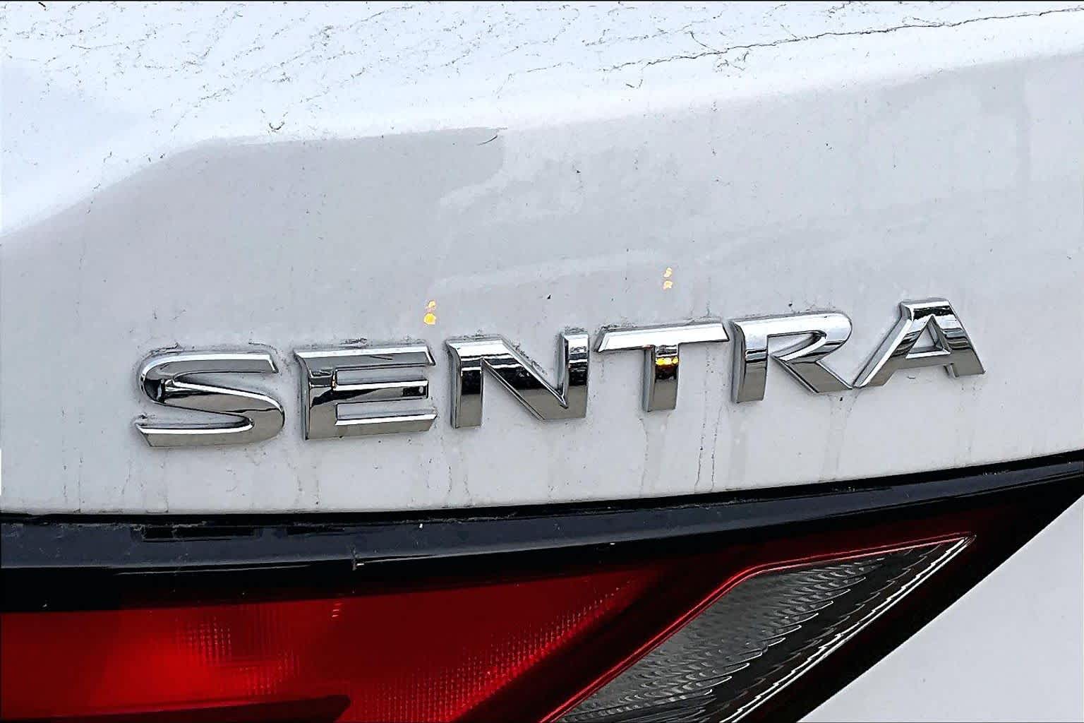 2025 Nissan Sentra SV Aspen White Tricoat at Sterling McCall Nissan