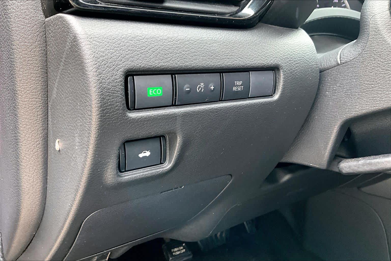 2022 Nissan Sentra SV Rosewood Metallic at HGreg Houston