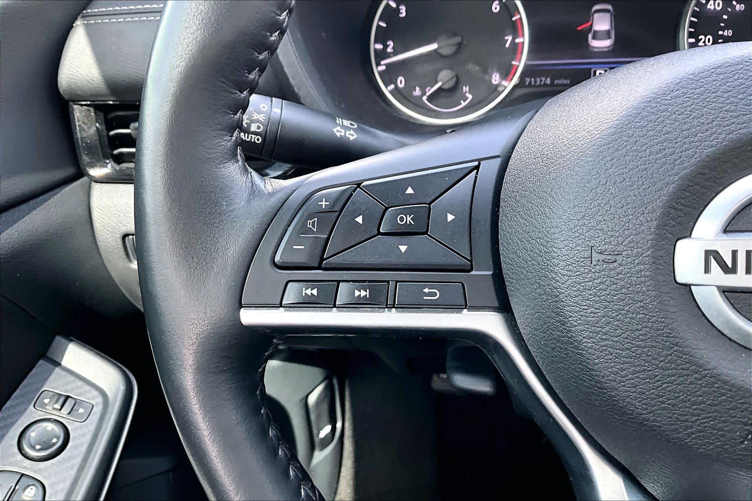 2023 Nissan Sentra SV Electric Blue Metallic at HGreg Houston