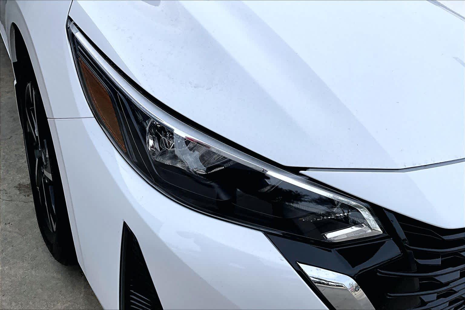 2025 Nissan Sentra SV Fresh Powder at Sterling McCall Nissan