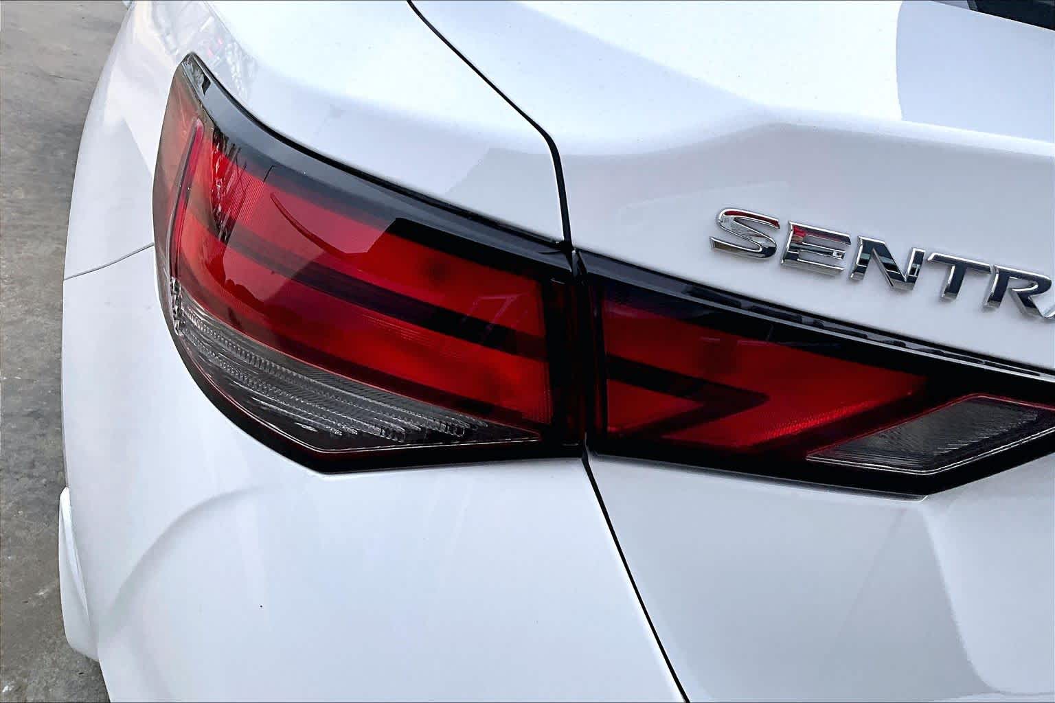 2025 Nissan Sentra SV Fresh Powder at Sterling McCall Nissan