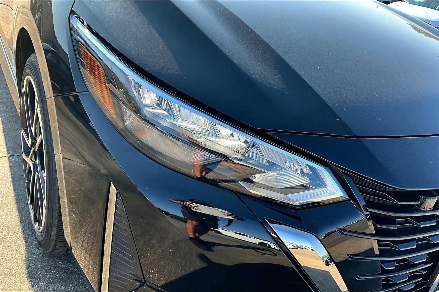 2025 Nissan Sentra SR Super Black at Tomball Chrysler Dodge Jeep Ram