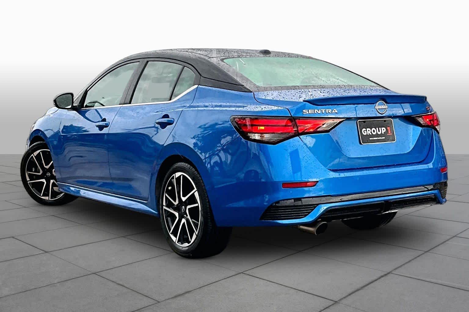 2024 Nissan Sentra SR Electric Blue Metallic/Super Black at Beck & Masten Kia