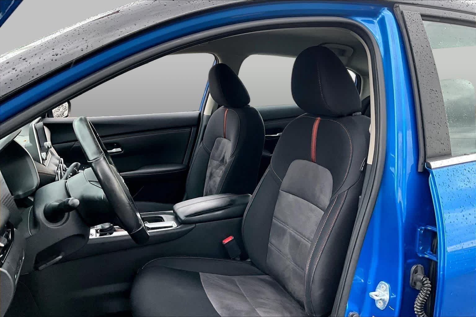 2024 Nissan Sentra SR Electric Blue Metallic/Super Black at Beck & Masten Kia