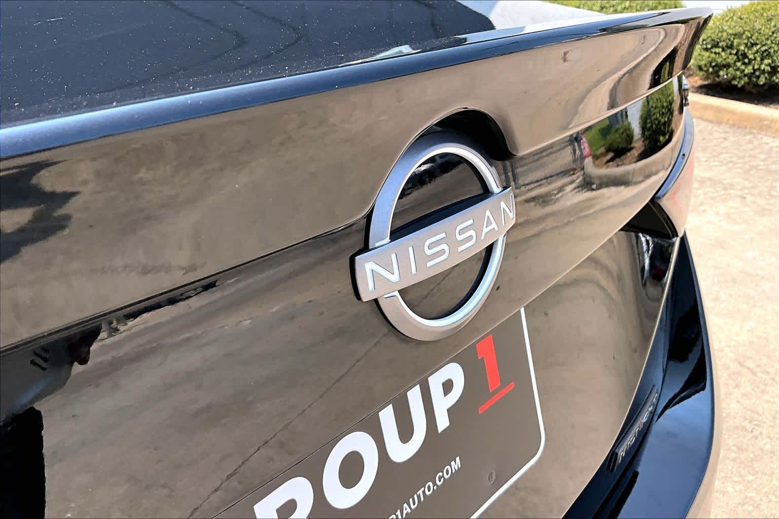 2025 Nissan Sentra SR - 9