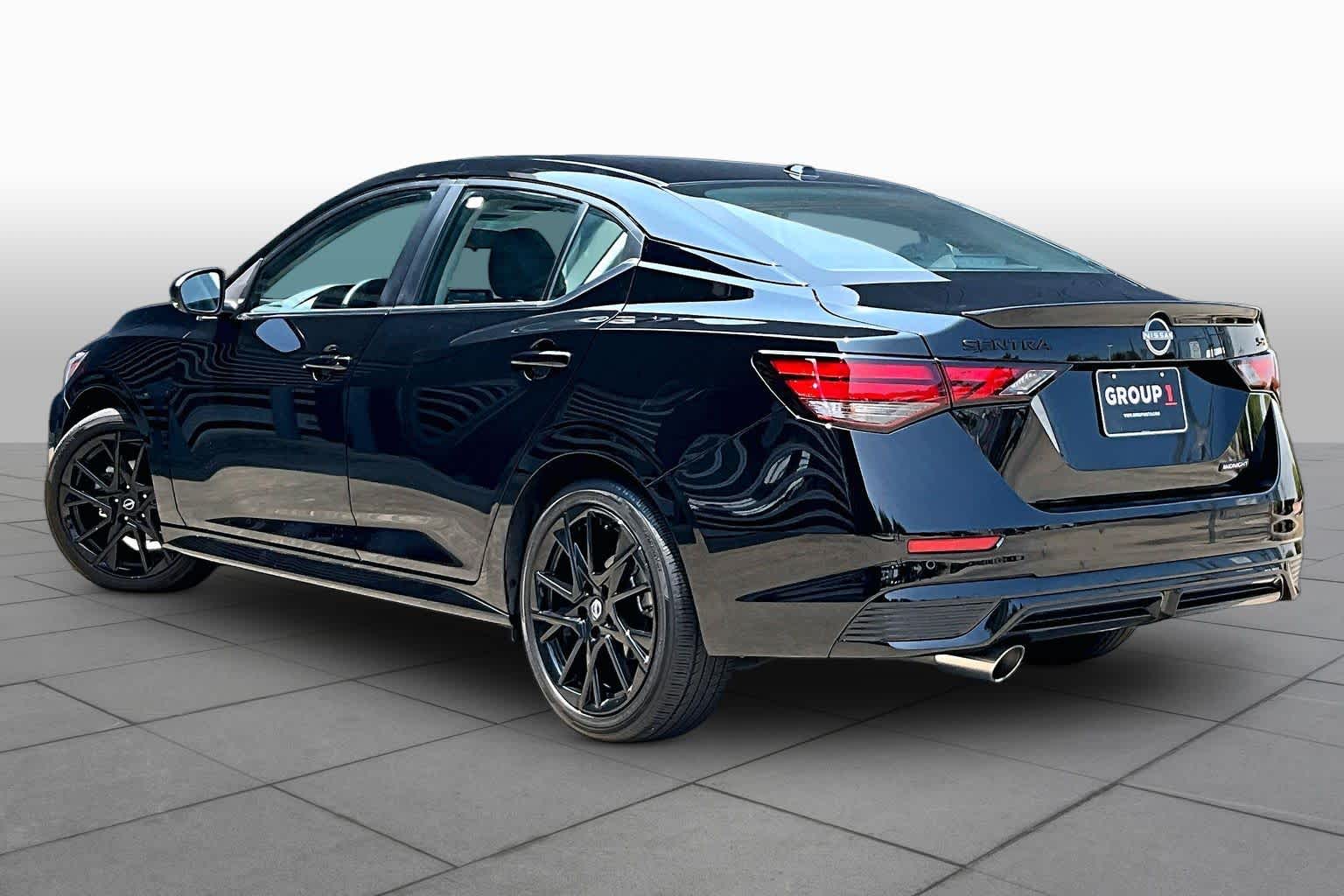 2025 Nissan Sentra SR - 11