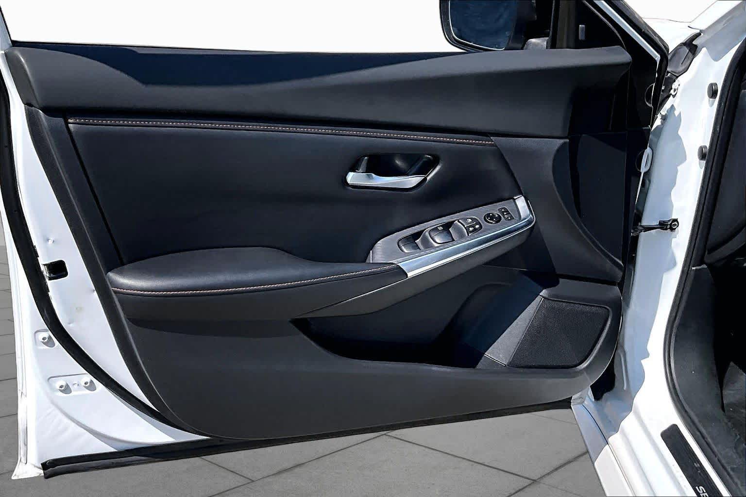 2023 Nissan Sentra SR Aspen White Tricoat at HGreg Houston