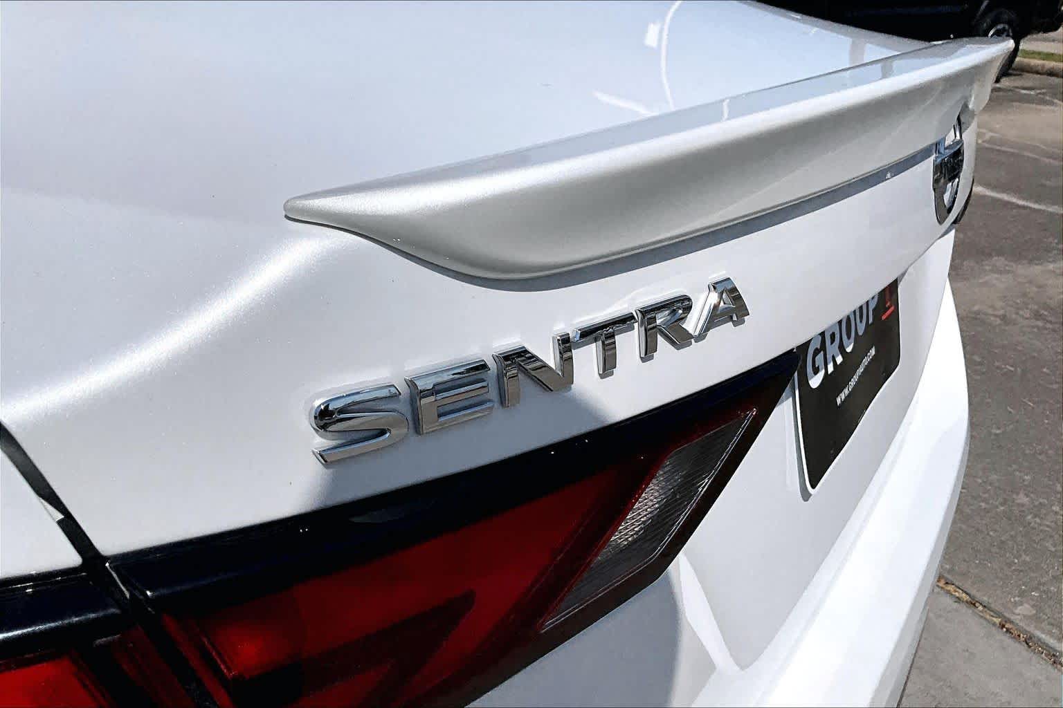 2023 Nissan Sentra SR Aspen White Tricoat at HGreg Houston
