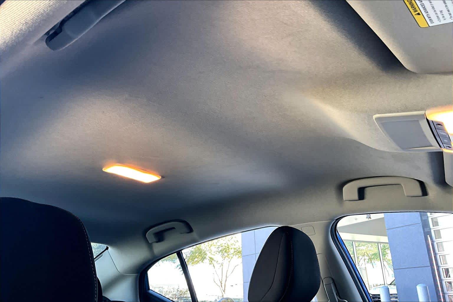 2022 Nissan Sentra SR Electric Blue Metallic at Sterling McCall Nissan