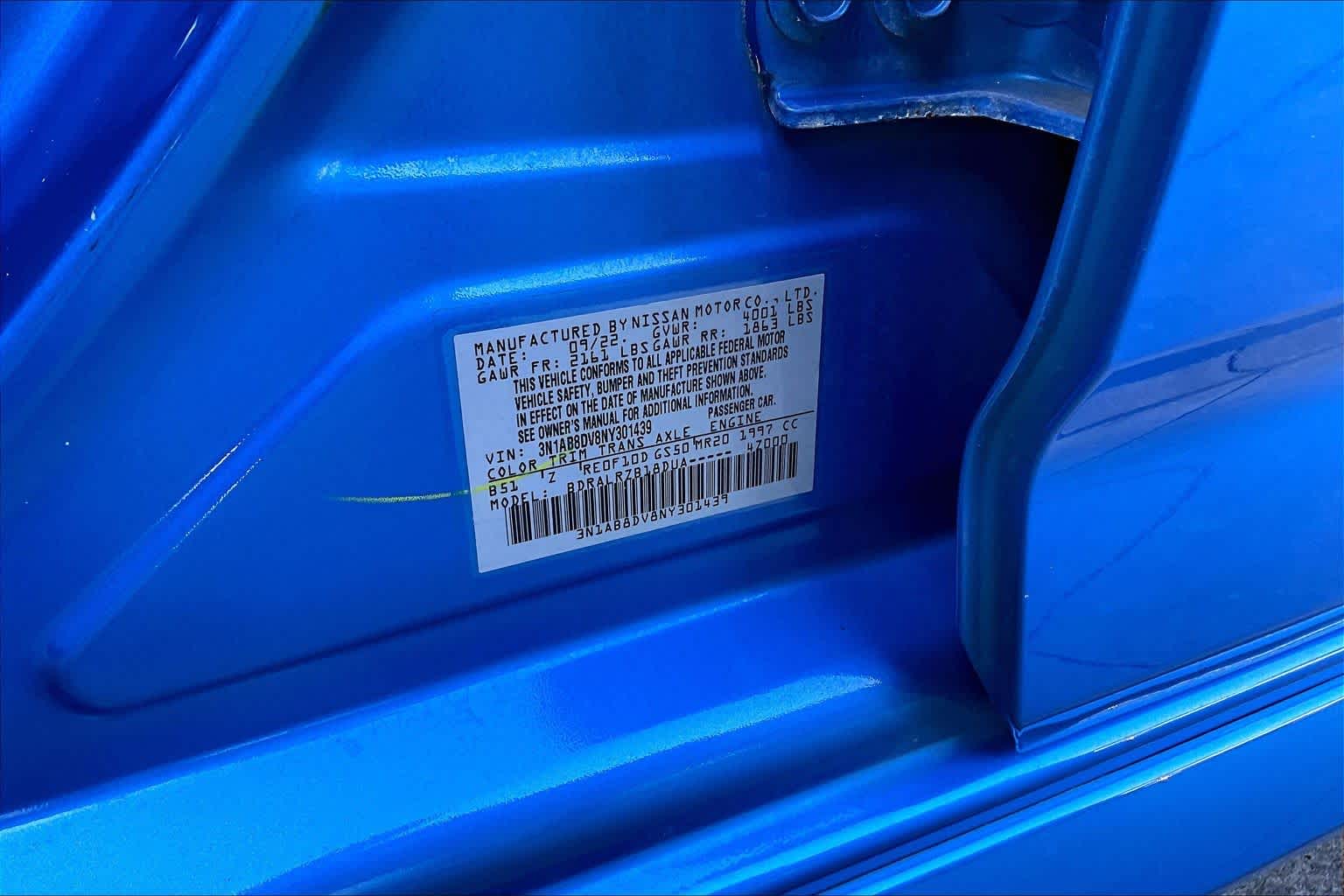 2022 Nissan Sentra SR Electric Blue Metallic at Sterling McCall Nissan