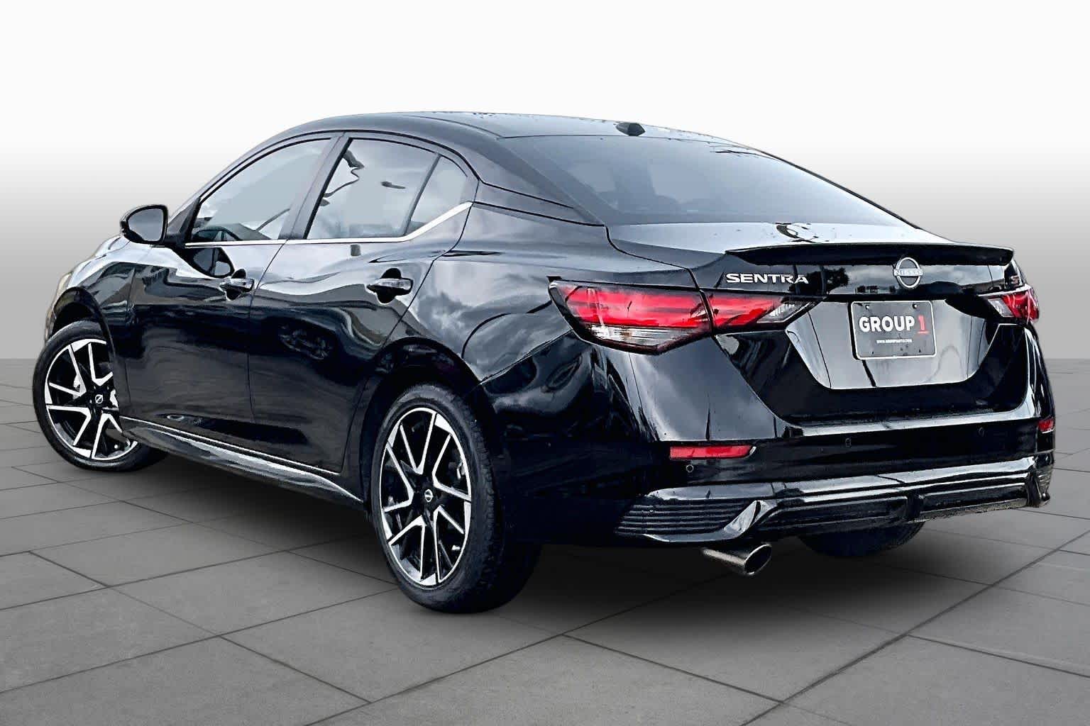 2025 Nissan Sentra SR - 11