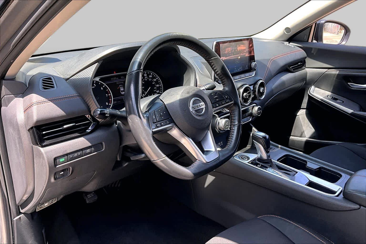 2023 Nissan Sentra SR Gun Metallic/Super Black at HGreg Houston
