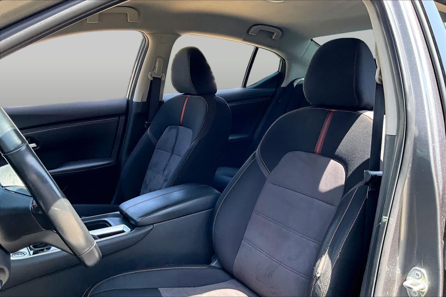 2023 Nissan Sentra SR Gun Metallic/Super Black at HGreg Houston