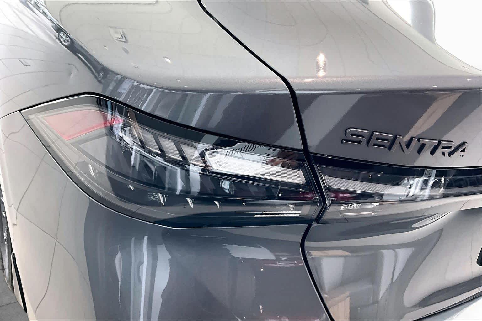 2026 Nissan Sentra photo 27 of 34
