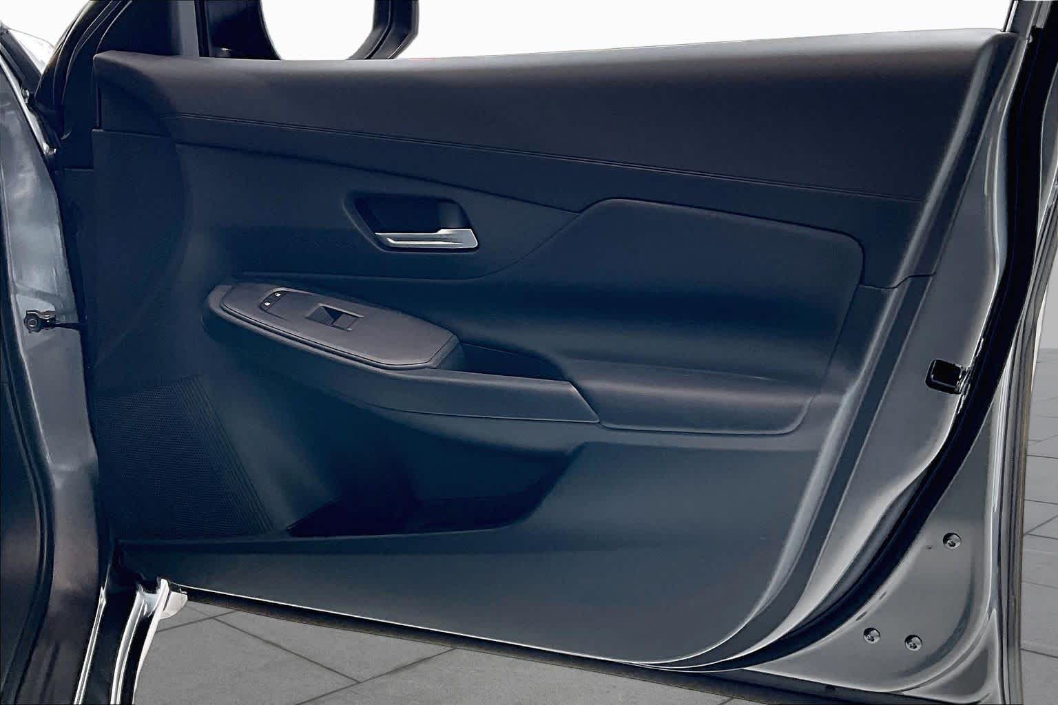 2026 Nissan Sentra photo 21 of 34