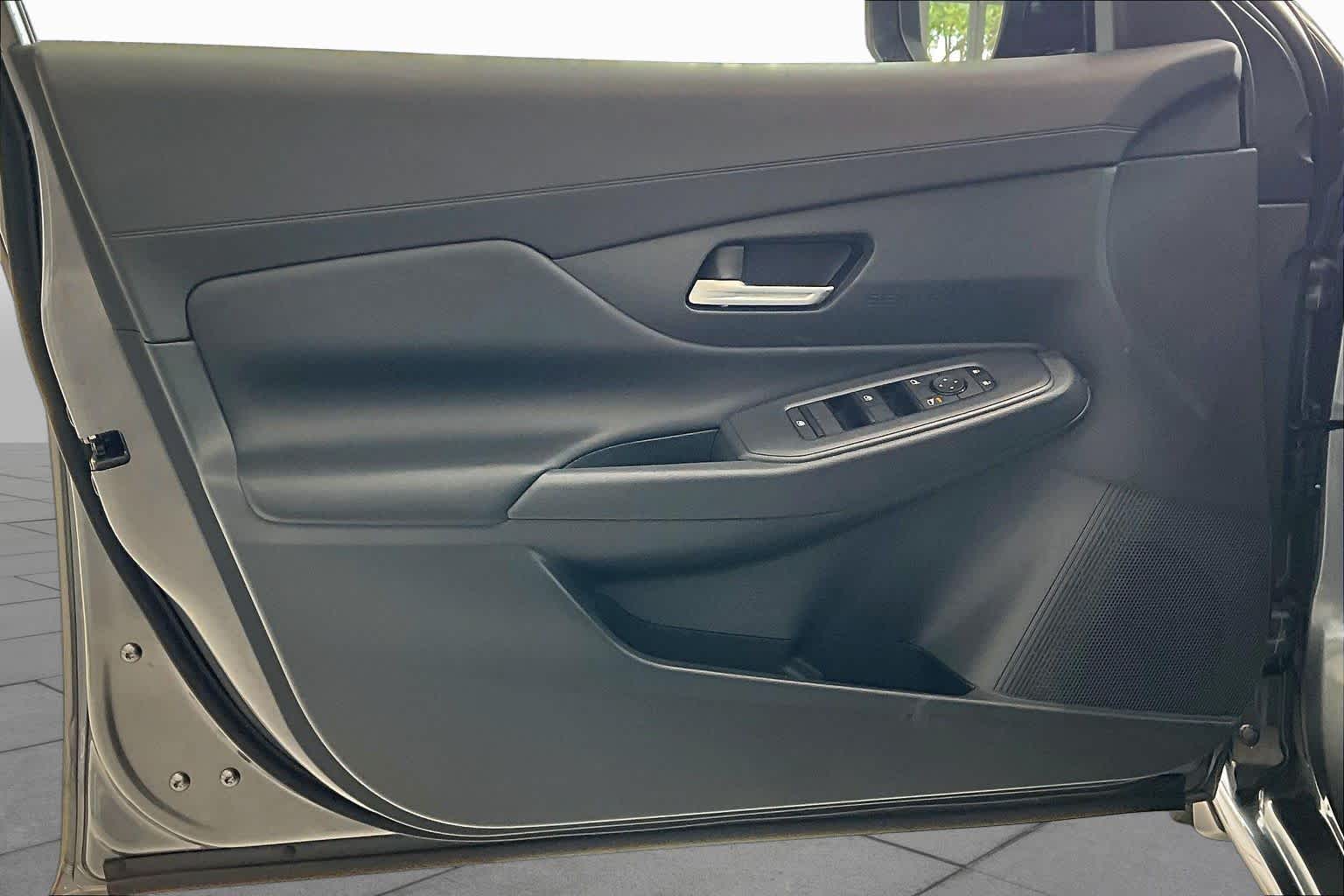 2026 Nissan Sentra photo 20 of 34