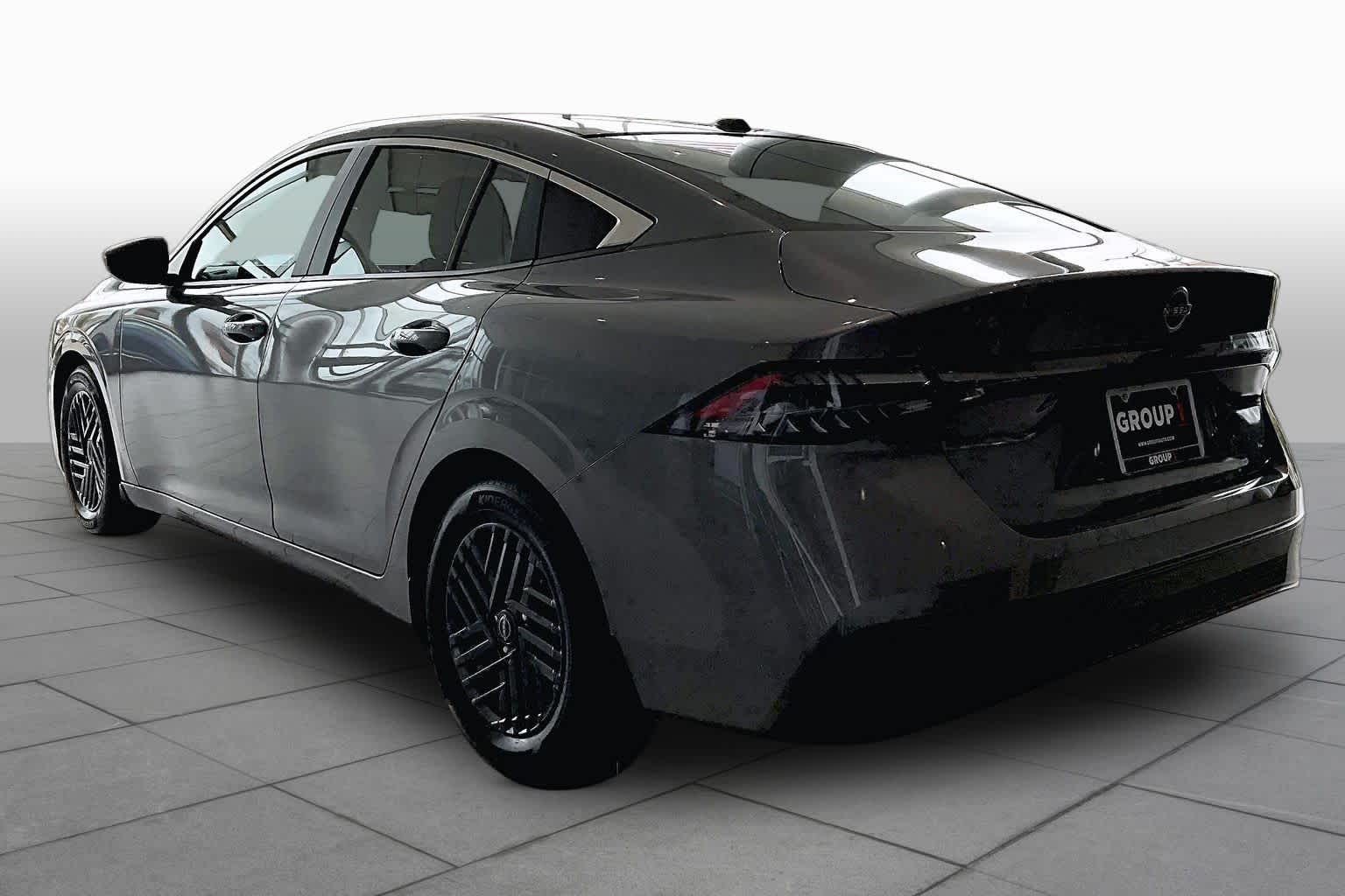2026 Nissan Sentra photo 11 of 34