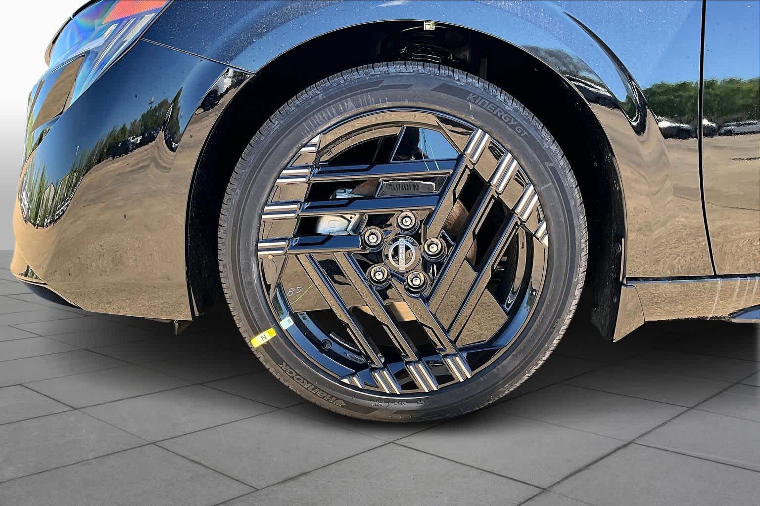 2026 Nissan Sentra SR Super Black at HGreg Houston
