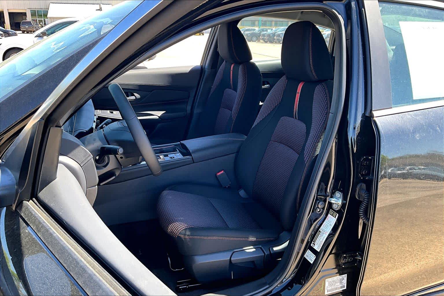 2026 Nissan Sentra SR Super Black at HGreg Houston