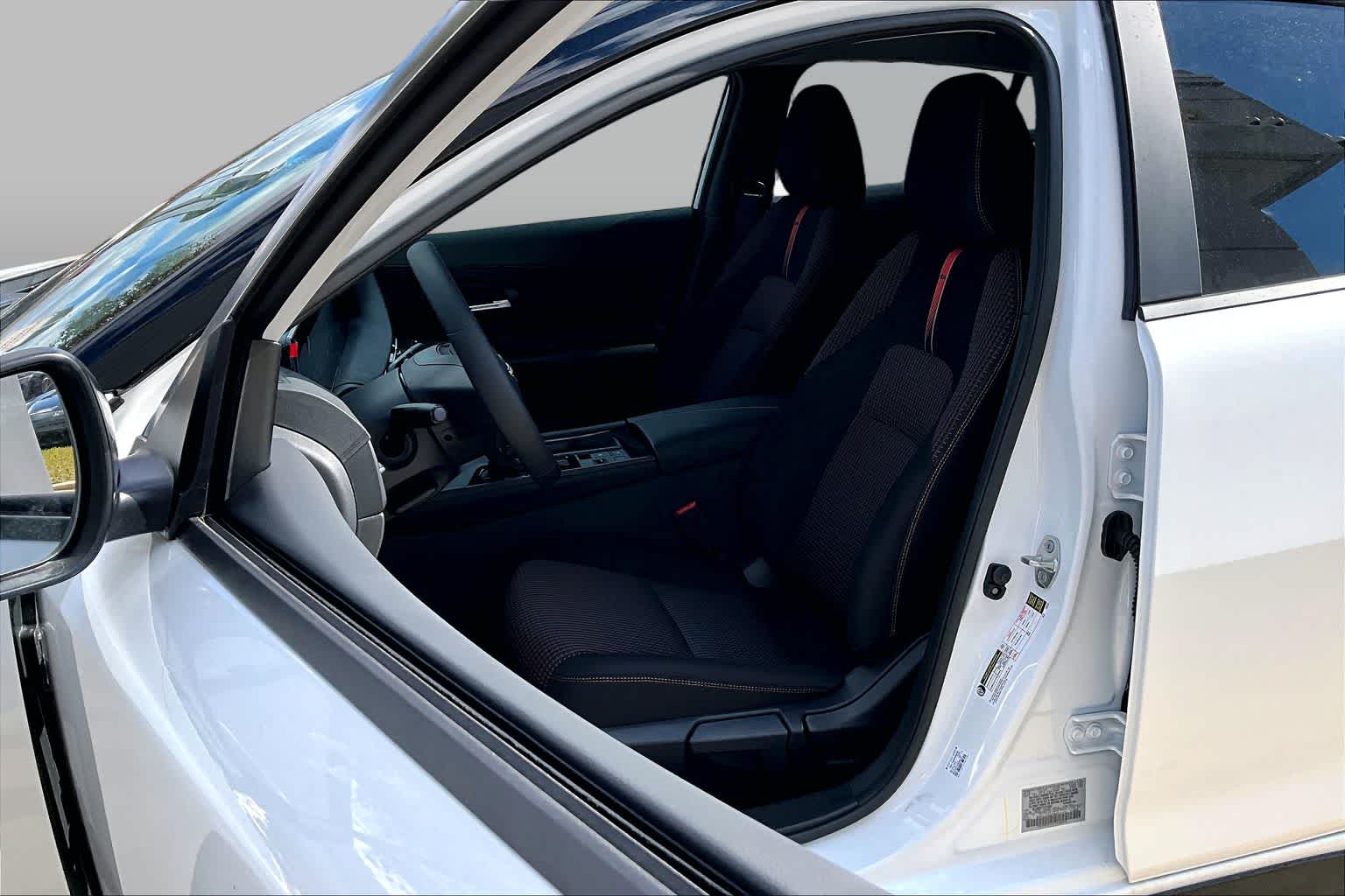 2026 Nissan Sentra SR Aspen White Tricoat/Super Black at Sterling McCall Nissan
