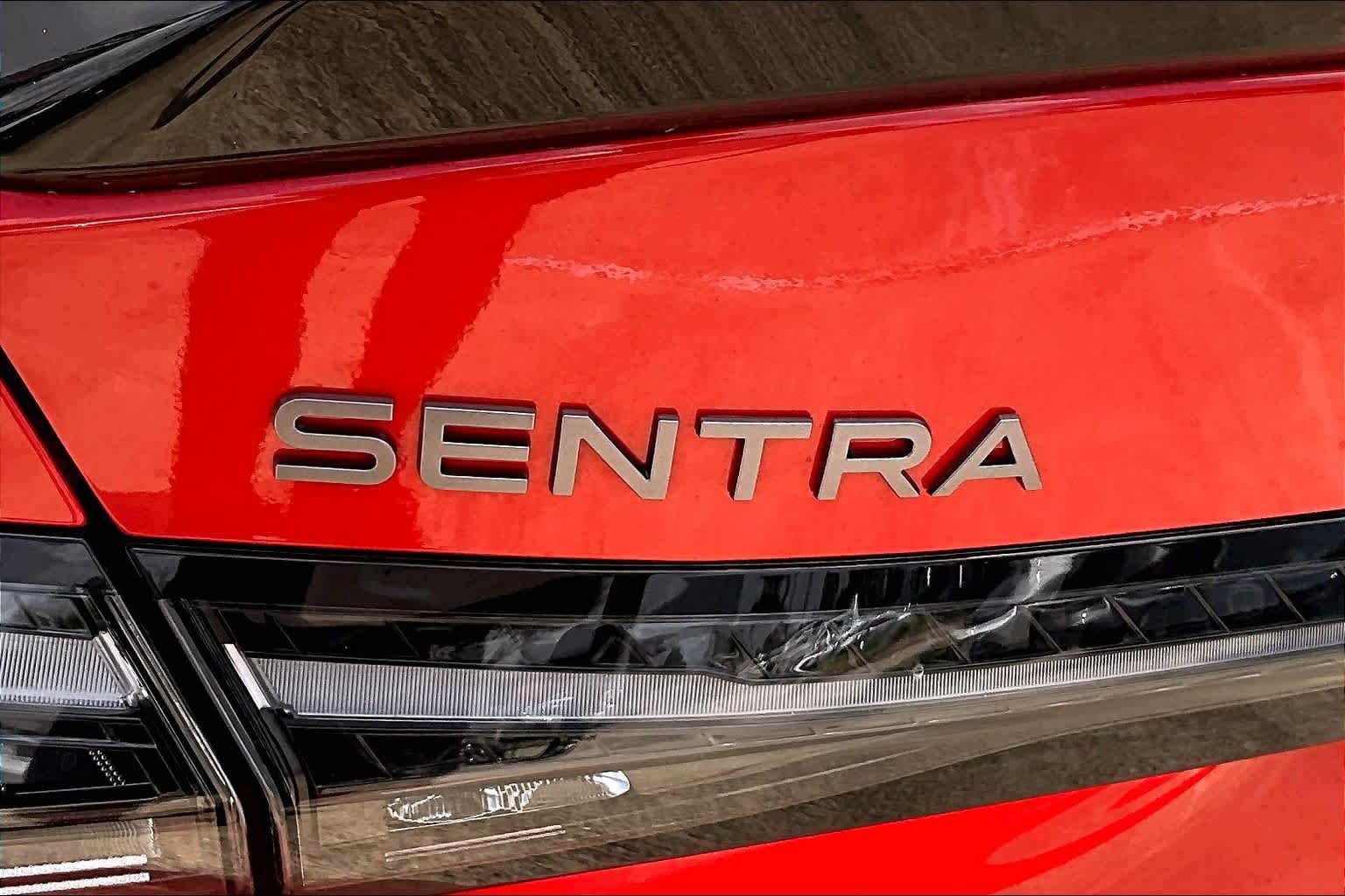 2026 Nissan Sentra SR Energetic Ember/Super Black at Sterling McCall Nissan
