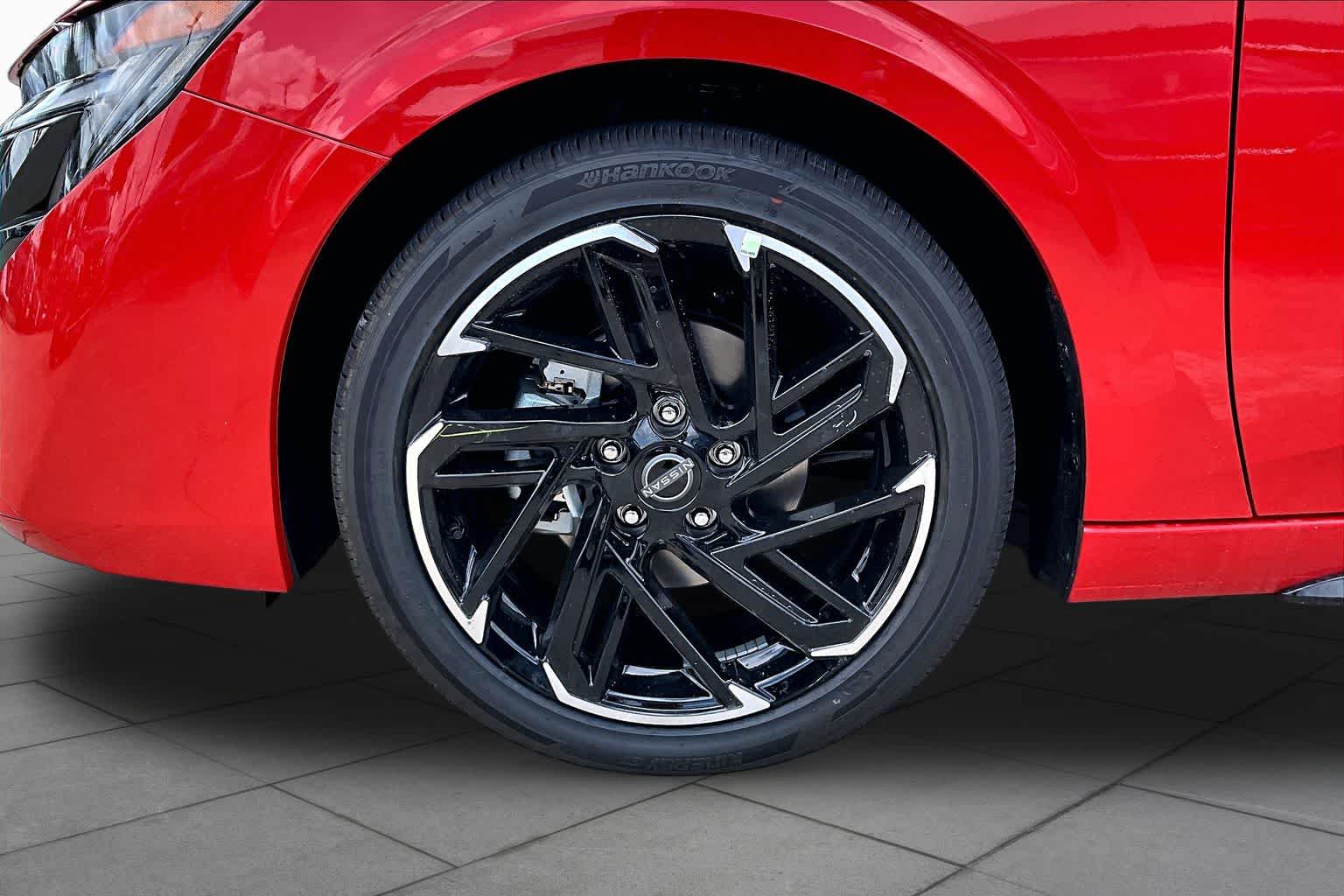 2026 Nissan Sentra SR Energetic Ember/Super Black at Sterling McCall Nissan