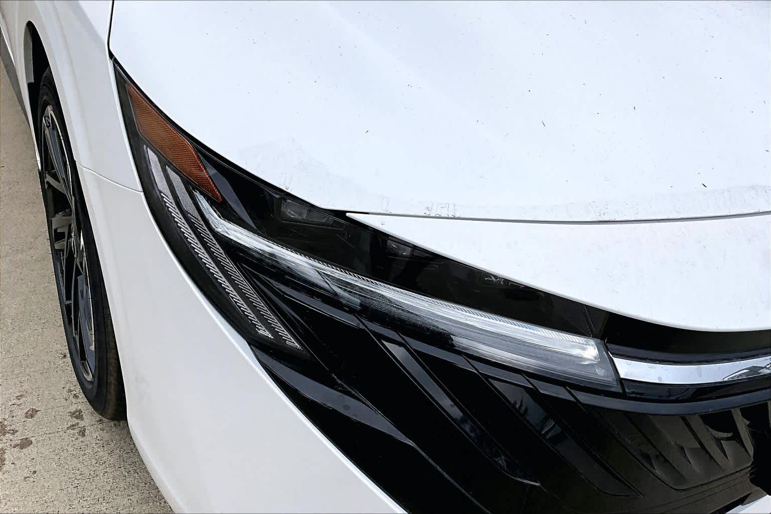 2026 Nissan Sentra SR Aspen White Tricoat/Super Black at HGreg Houston