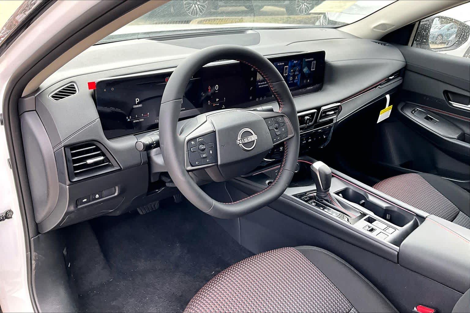 2026 Nissan Sentra SR Aspen White Tricoat/Super Black at HGreg Houston