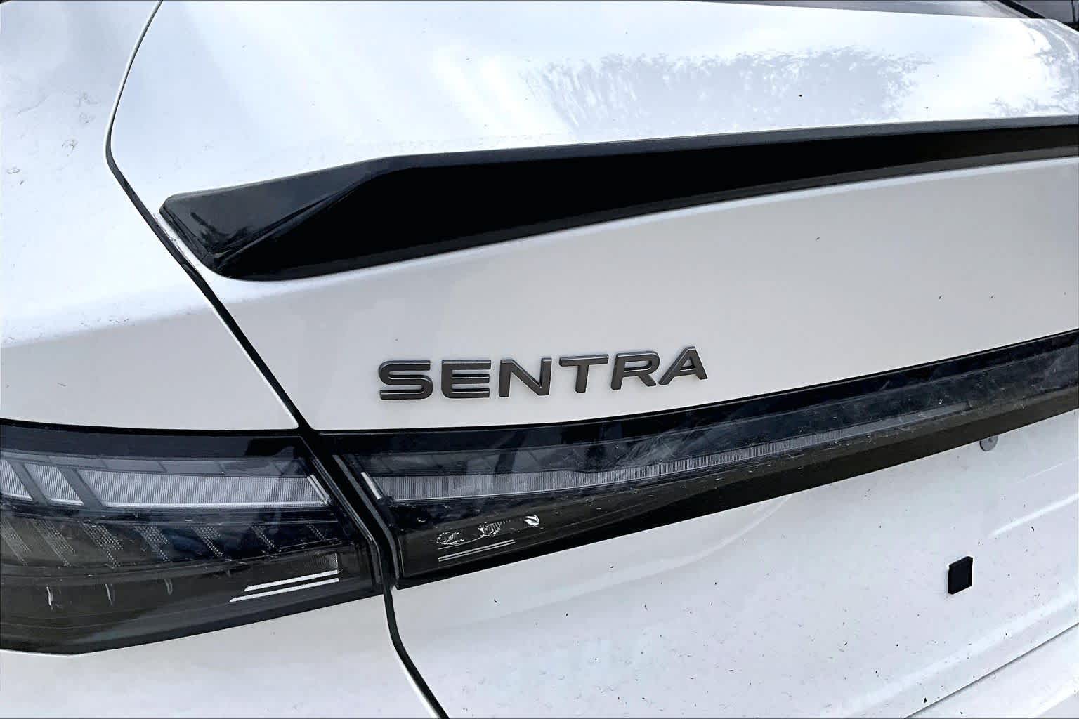 2026 Nissan Sentra SR Aspen White Tricoat/Super Black at HGreg Houston